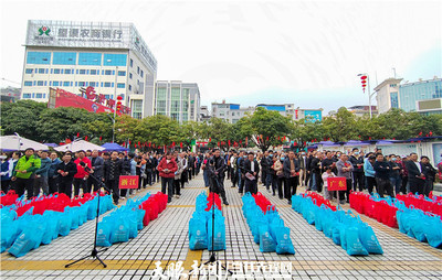 貴州 勞務(wù)帶頭人引領(lǐng)就業(yè)增收新篇章，打造專(zhuān)業(yè)化勞務(wù)服務(wù)新模式